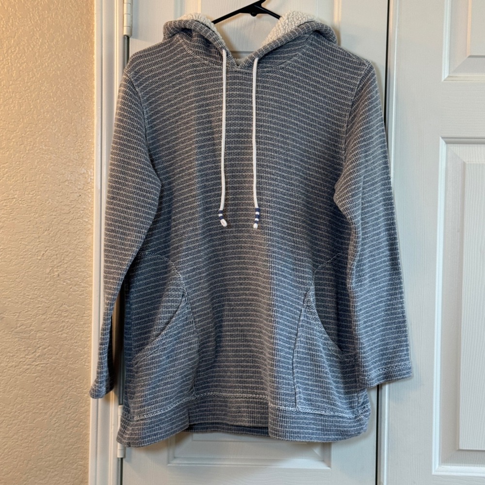 J.Jill Fit Navy Striped Sherpa Hoodie Pullover Women's Size Small Front Pockets
